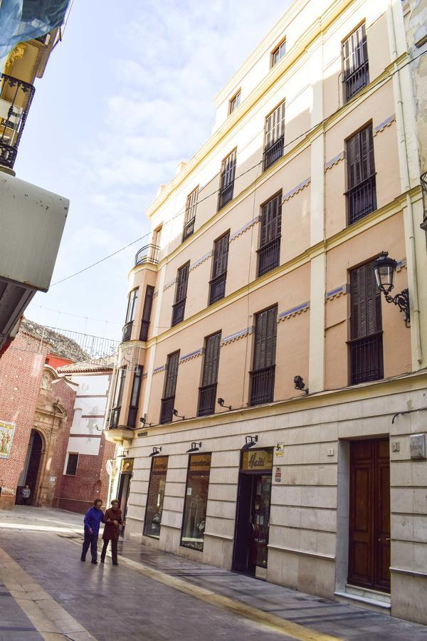Letmalaga Comedy Exteriér fotografie