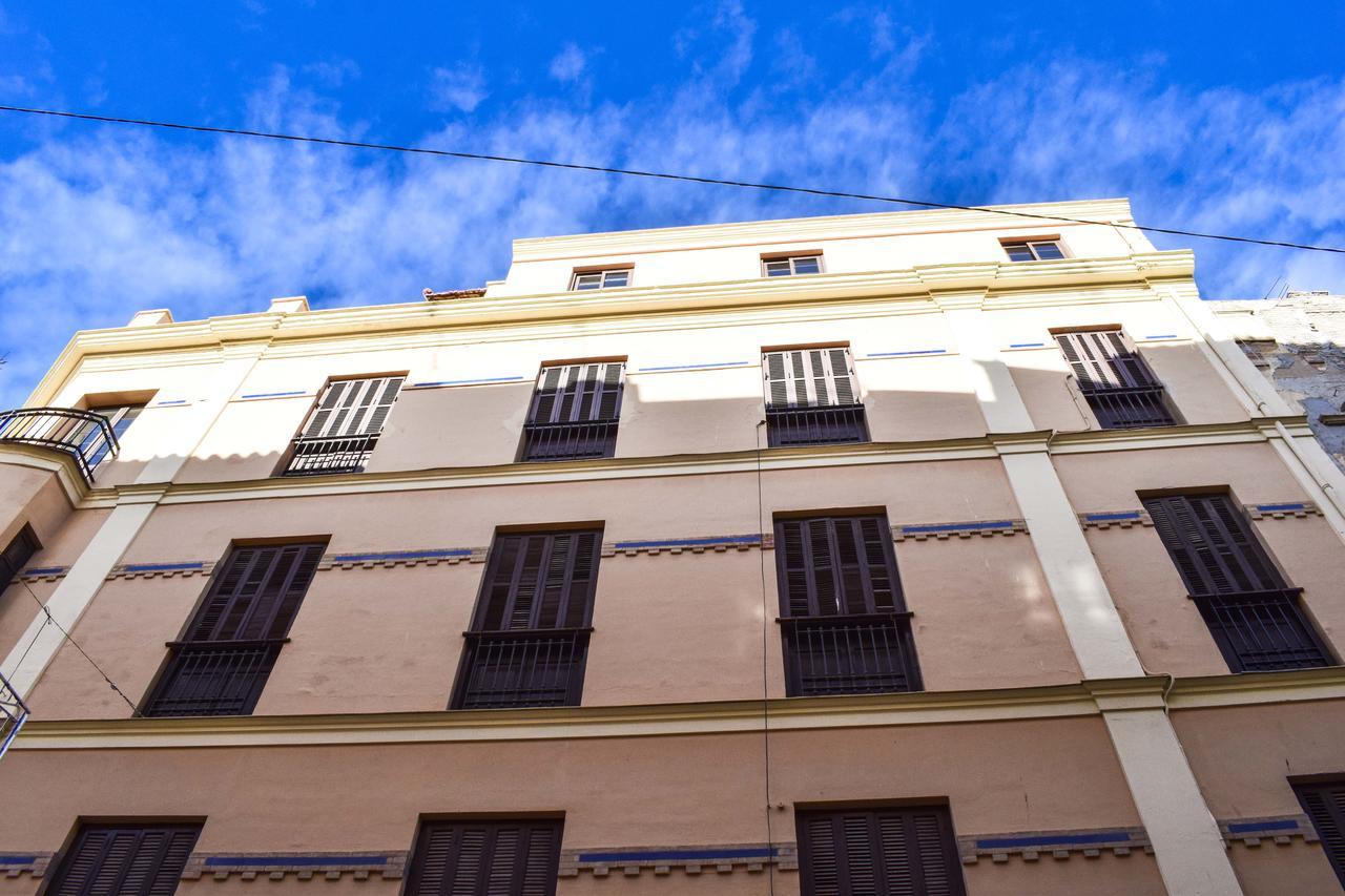 Letmalaga Comedy Exteriér fotografie