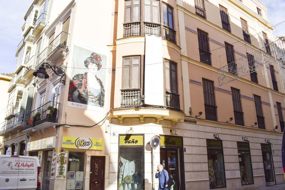 Letmalaga Comedy Exteriér fotografie